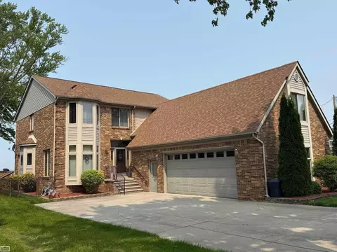7591 Dyke, Fair Haven, MI 48023