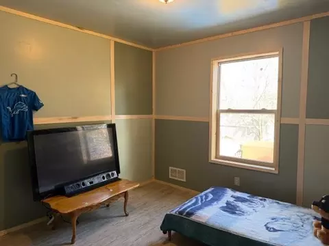 Bedroom - 4074 Filter, Harrison, MI 48625 photo 5 of 5