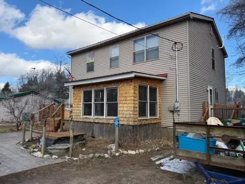 Exterior - 4074 Filter, Harrison, MI 48625 photo 2 of 6