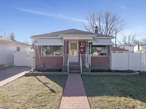 7900 Mortenview, Taylor, MI 48180
