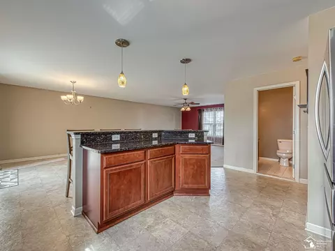 Kitchen - 4177 Plum Tree, Monroe, MI 48161 photo 4 of 5