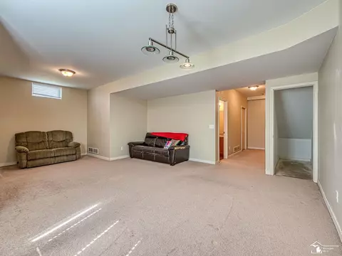 Living - 4177 Plum Tree, Monroe, MI 48161 photo 6 of 6