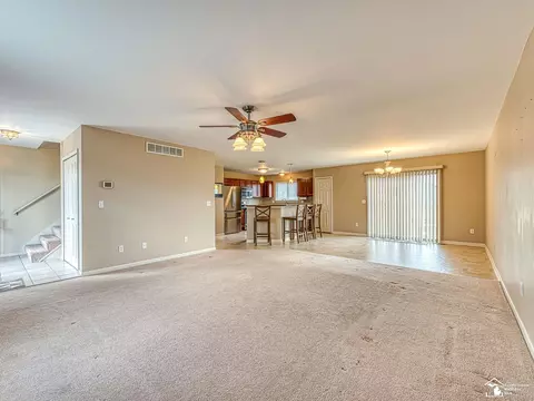 Living - 4177 Plum Tree, Monroe, MI 48161 photo 2 of 6
