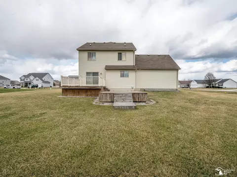 Exterior - 4177 Plum Tree, Monroe, MI 48161 photo 6 of 10