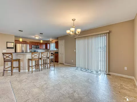 Dining - 4177 Plum Tree, Monroe, MI 48161 photo 2 of 2
