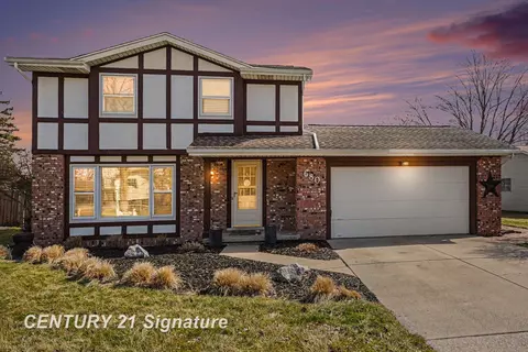 680 N Frost, Saginaw, MI 48638