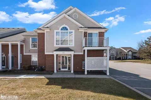 16431 Dominion, Macomb, MI 48044