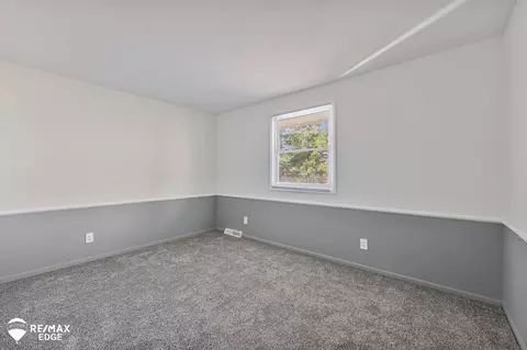 Bedroom - 3478 N Gale, Davison, MI 48423 photo 4 of 6