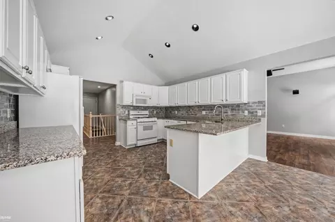 Other - 48498 Beacon Sq, Macomb, MI 48044 photo 5 of 16