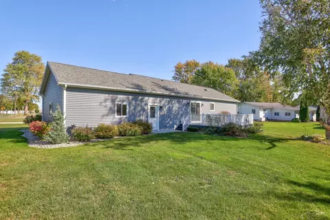 Exterior - 930 E North, Ithaca, MI 48847 photo 3 of 7