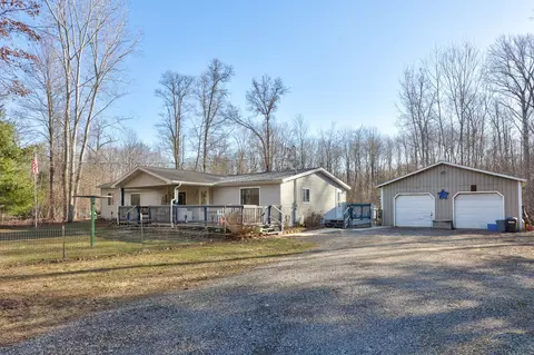 13225 East, Montrose, MI 48457