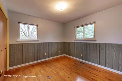 Bedroom - 3893 Sage, Dewitt, MI 48820 photo 2 of 4