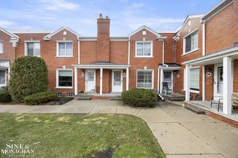 693 12 Saint Clair, Grosse Pointe, MI 48230