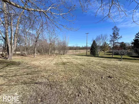 Exterior - 1860 S M-52, Owosso, MI 48867 photo 17 of 23
