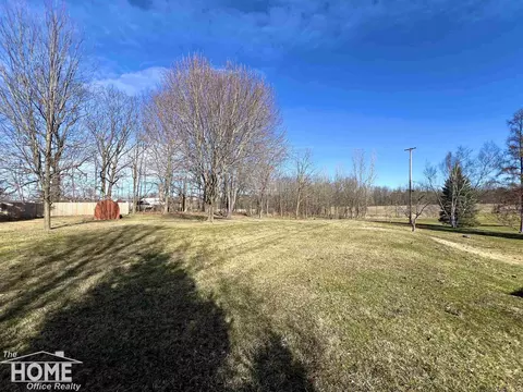 Exterior - 1860 S M-52, Owosso, MI 48867 photo 15 of 23