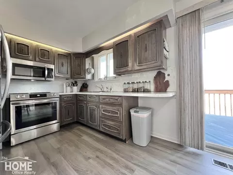 Kitchen - 1860 S M-52, Owosso, MI 48867 photo 1 of 6