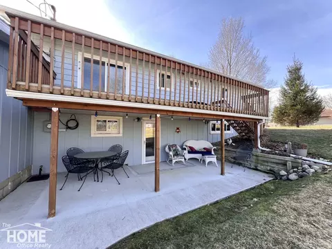 Exterior - 1860 S M-52, Owosso, MI 48867 photo 5 of 23