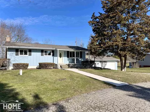 1860 S M-52, Owosso, MI 48867