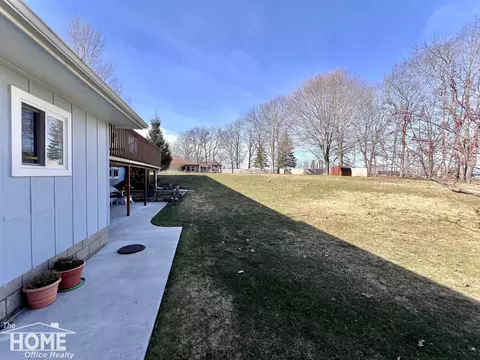 Exterior - 1860 S M-52, Owosso, MI 48867 photo 4 of 23