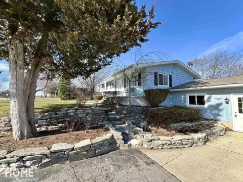 Exterior - 1860 S M-52, Owosso, MI 48867 photo 1 of 23