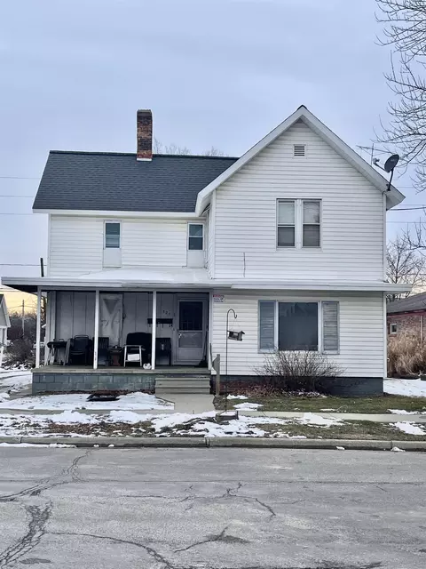 321 N Ball, Owosso, MI 48867