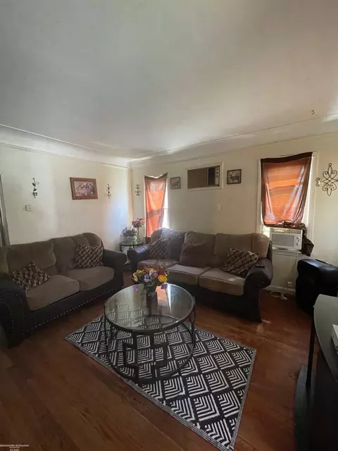 Living - 5570 Farmbrook, Detroit, MI 48224 photo 1 of 2