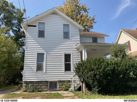 1101 S Woodbridge, Saginaw, MI 48602