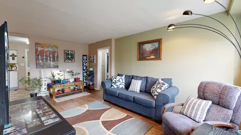 Living - 625 Hazel, Vassar, MI 48768 photo 1 of 2
