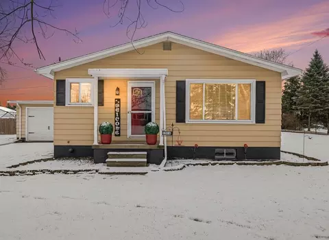 1313 S Barclay, Bay City, MI 48706