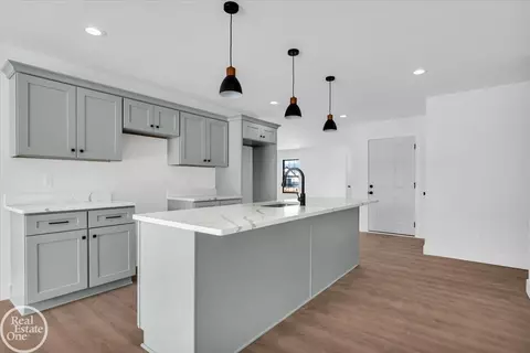 Kitchen - 252 Shelldrake, Saint Clair, MI 48079 photo 7 of 8