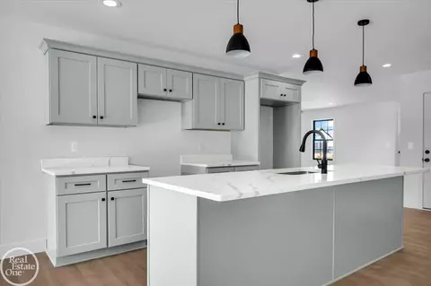 Kitchen - 252 Shelldrake, Saint Clair, MI 48079 photo 3 of 8