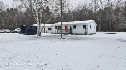 1620 S Fordney, Hemlock, MI 48626