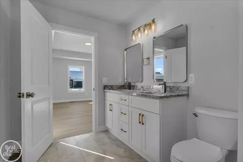 Bath - 249 Shelldrake, Saint Clair, MI 48079 photo 2 of 4