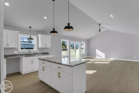 Kitchen - 249 Shelldrake, Saint Clair, MI 48079 photo 2 of 7