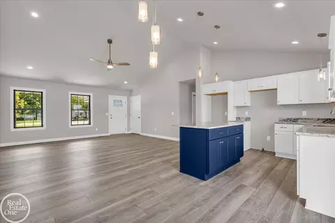Other - 231 S Carney, Saint Clair, MI 48079 photo 2 of 11