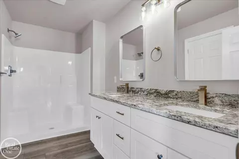 Bath - 231 S Carney, Saint Clair, MI 48079 photo 1 of 2