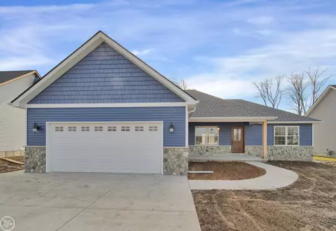 211 N Carney, Saint Clair, MI 48079