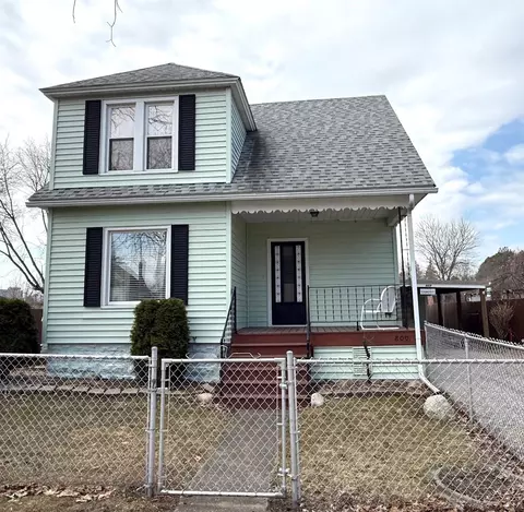 809 N Linn, Bay City, MI 48706