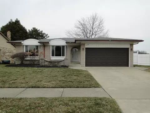 1406 Shaker Dr, Troy, MI 48083
