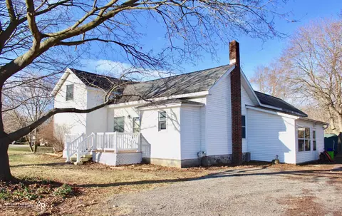 Exterior - 5501 N State, Davison, MI 48423 photo 1 of 11