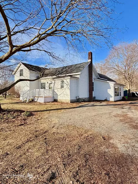 Exterior - 5501 N State, Davison, MI 48423 photo 11 of 11