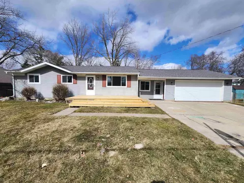 900 Edison, Saginaw, MI 48604