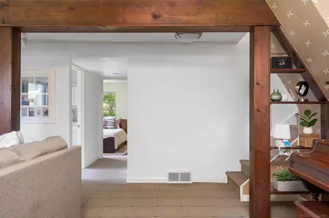 Entry Way - 643 Hickory, Saline, MI 48176 photo 1 of 2