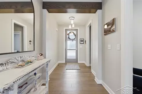 Entry Way - 403 Copper Leaf, Midland, MI 48642 photo 1 of 3