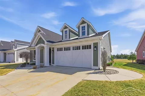 Exterior - 403 Copper Leaf, Midland, MI 48642 photo 1 of 5