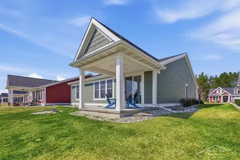 Exterior - 403 Copper Leaf, Midland, MI 48642 photo 3 of 5