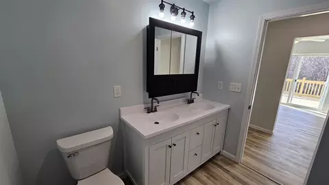 Bath - 5367 Kings, Gladwin, MI 48624 photo 1 of 8