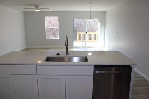 Kitchen - 5367 Kings, Gladwin, MI 48624 photo 2 of 5