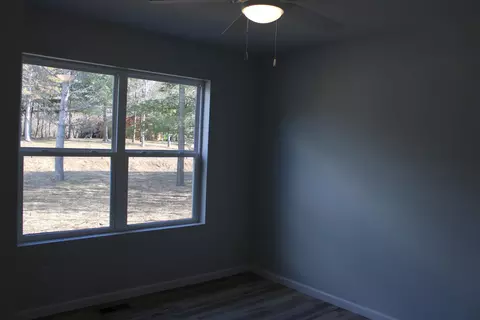 Bedroom - 5367 Kings, Gladwin, MI 48624 photo 7 of 9