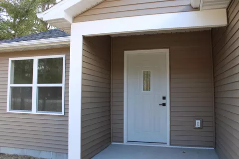 Exterior - 5367 Kings, Gladwin, MI 48624 photo 2 of 5